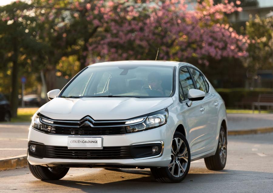  Citroen C4 Lounge 2018 года  (LA) (фото 1 из 17)